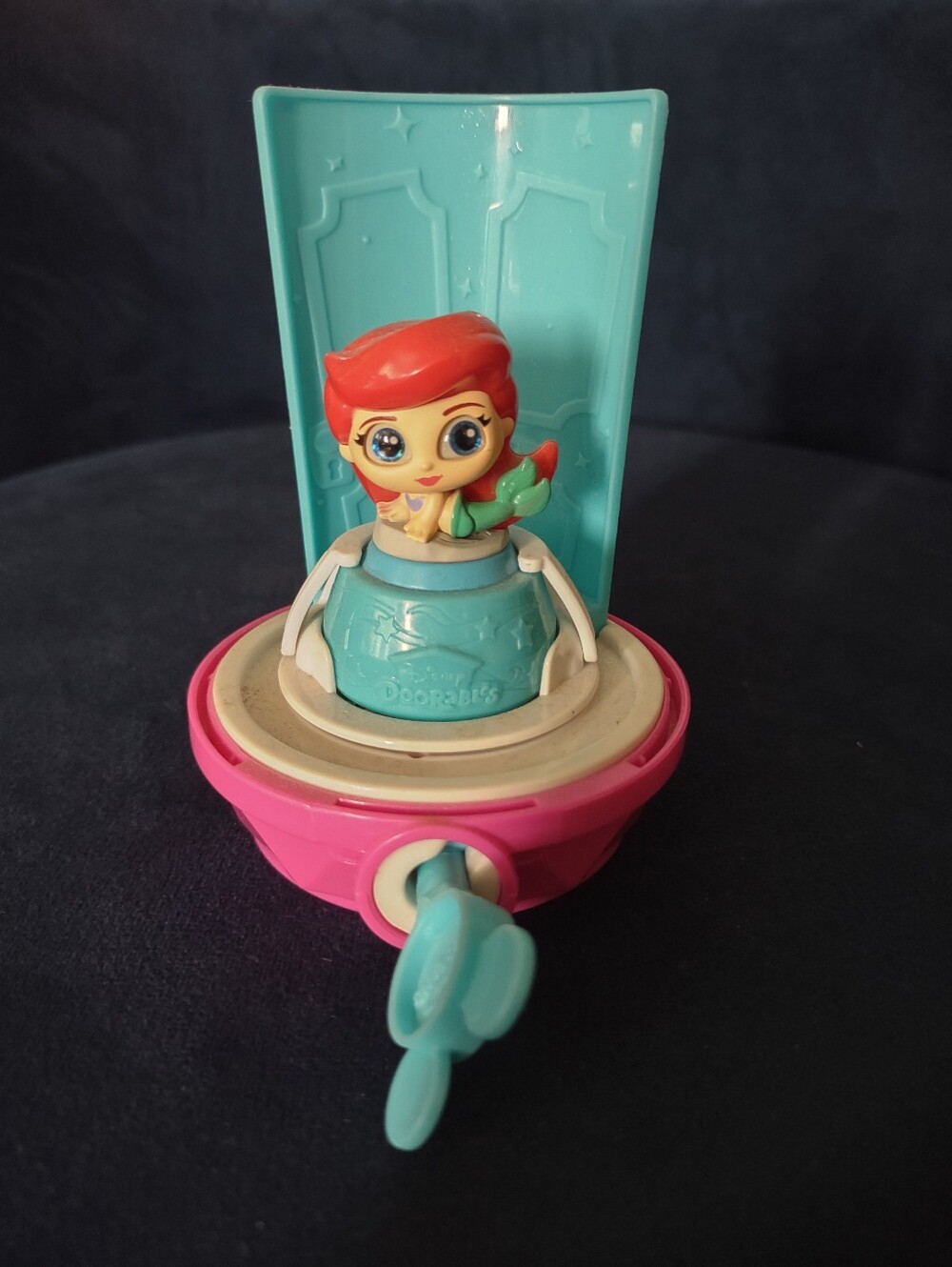 Disney Doorables Little Mermaid Micro Motion Animated Ariel With Key.